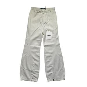 Wide leg zippered trouser